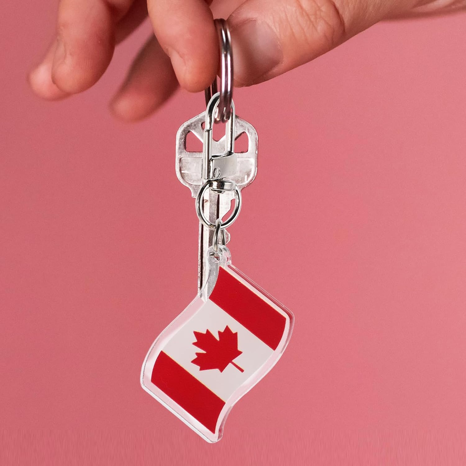 TIKTOLA 6pcs Canada Flag Keychain Souvenirs