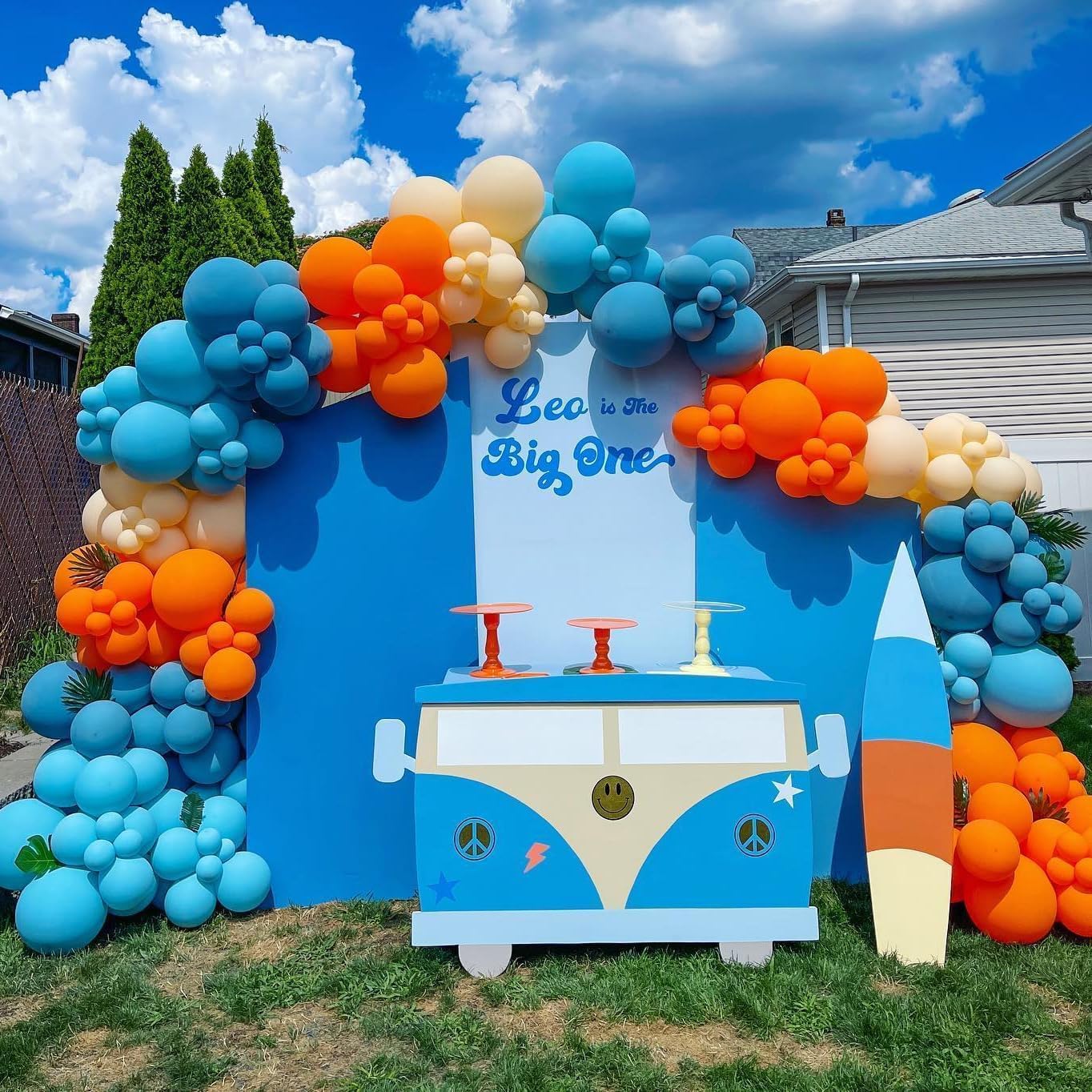 155pcs Surf Up Balloon Garland Kit for Beach Parties and Baby Showers