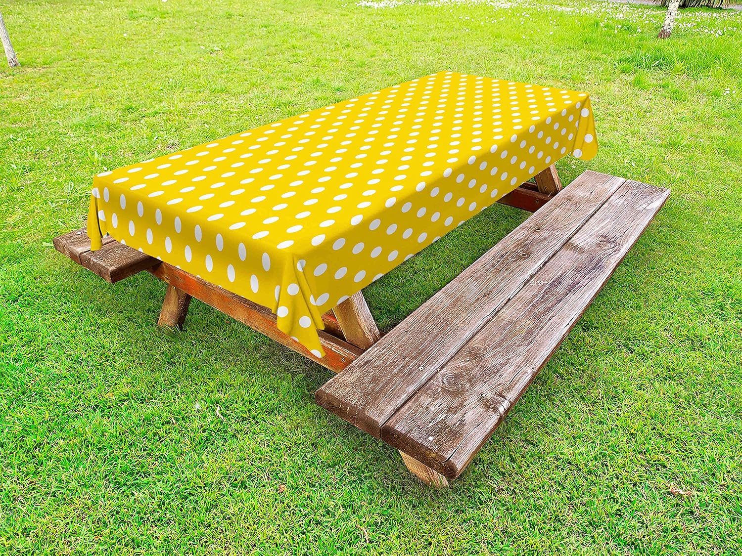 Lunarable Polka Dots Tablecloth 58x120 Yellow White